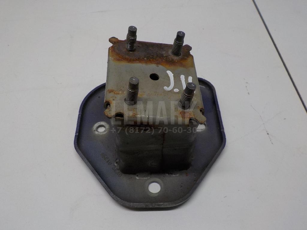 Кронштейн усилителя заднего бампера правый 852104EA0A Nissan