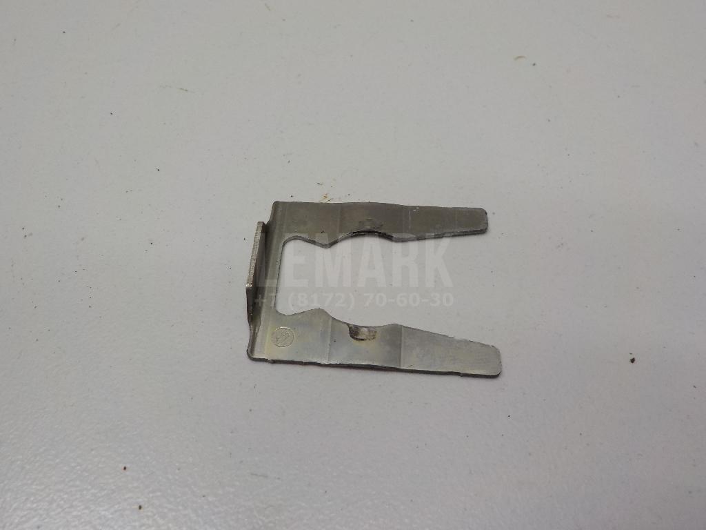 Кольцо стопорное 8D0713274 VAG