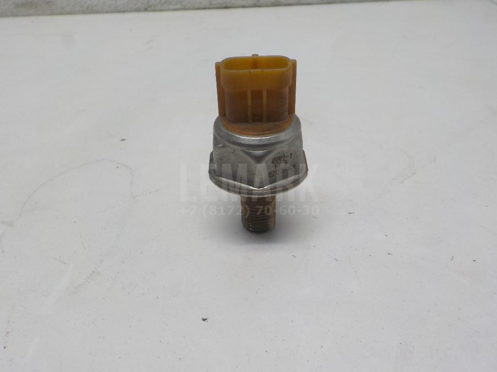 Датчик давления топлива 166381LA0A Nissan