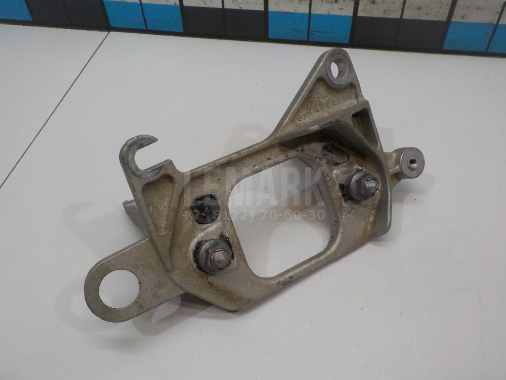 Кронштейн опоры двигателя 112221641R Nissan