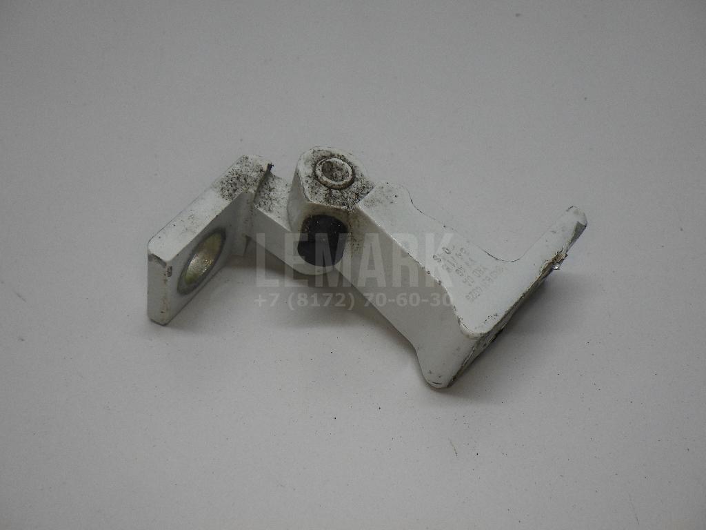 Петля двери 8K0831402G VAG