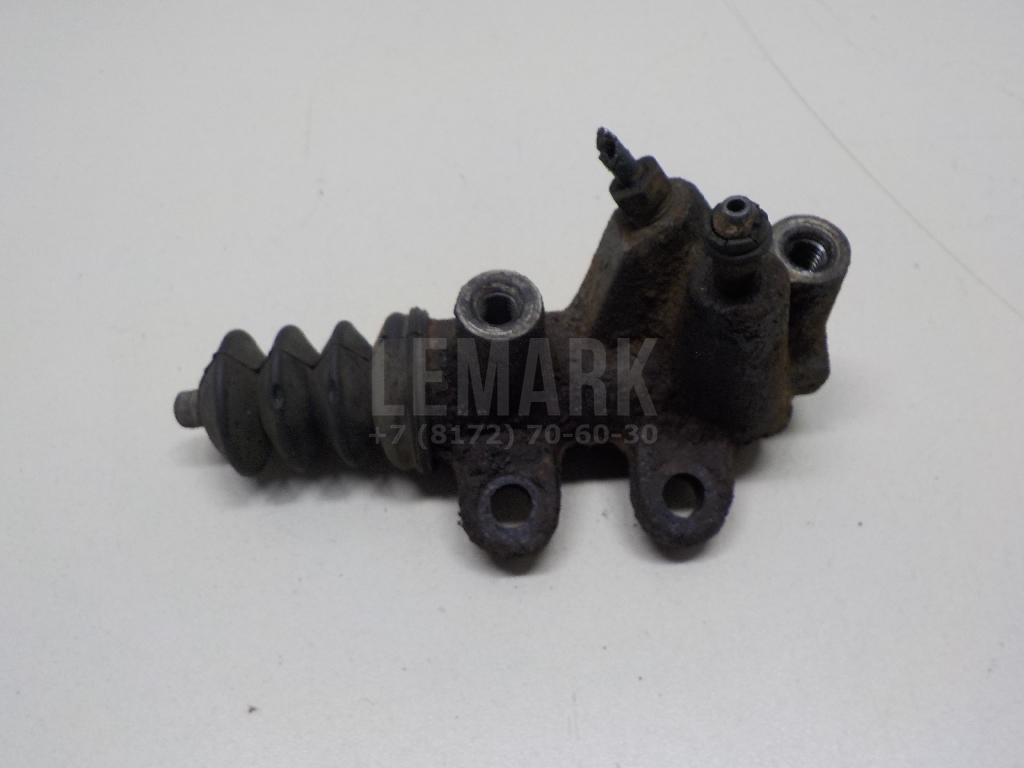 Цилиндр сцепления рабочий 3147042031 Toyota