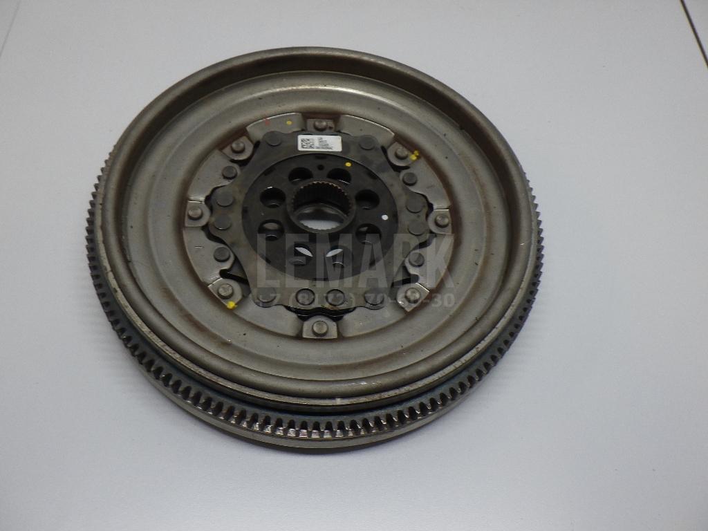 Маховик 06K105266AC VAG