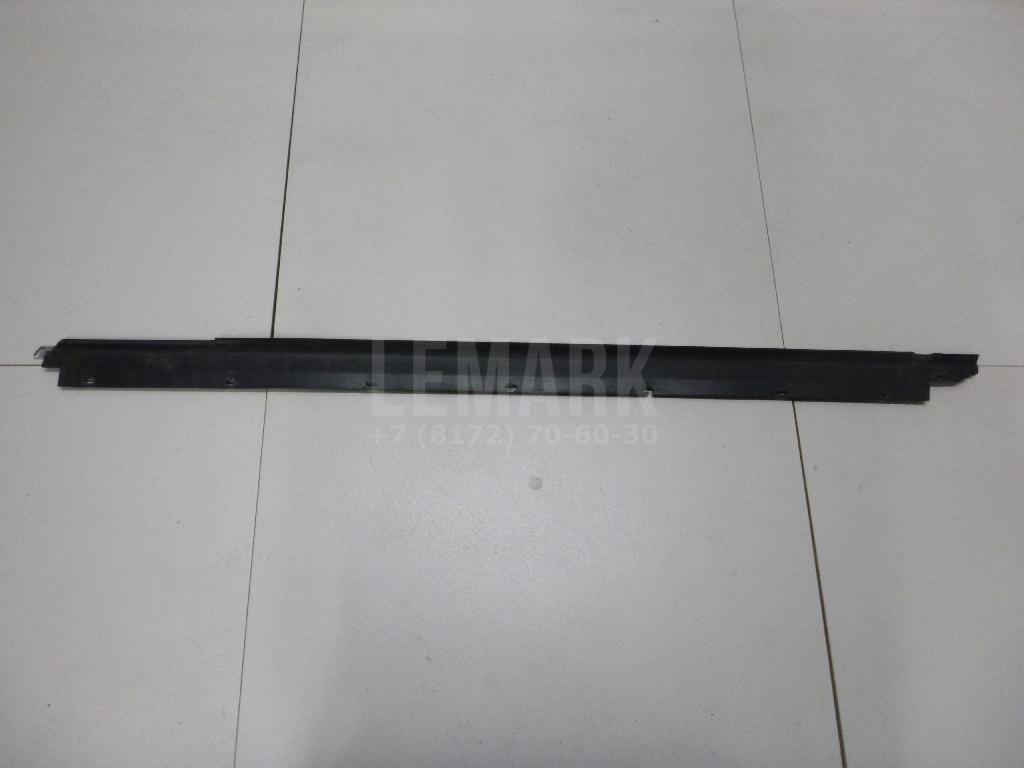 Накладка стекла переднего правого для  Astra HD 8 2005-2011