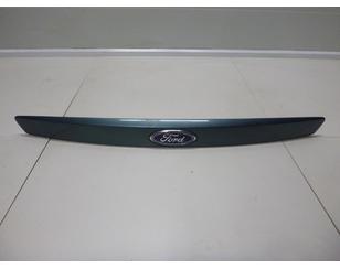 Накладка крышки багажника для Ford Mondeo III 2000-2007 БУ состояние хорошее