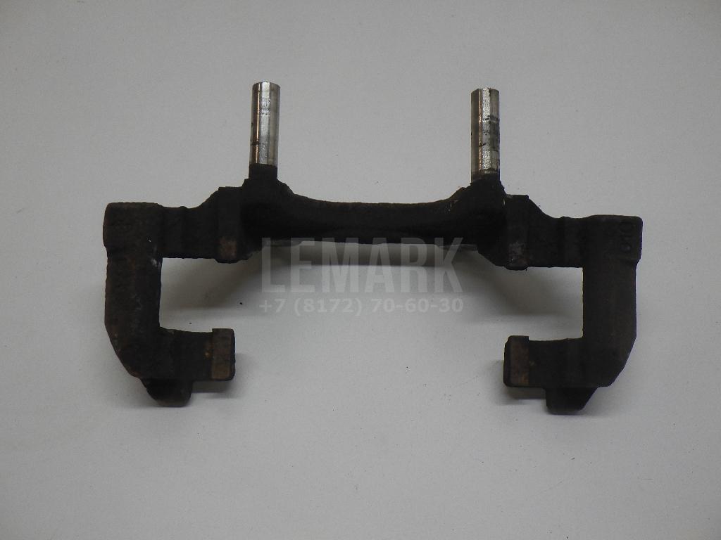 Скоба суппорта переднего 6R0615125 VAG