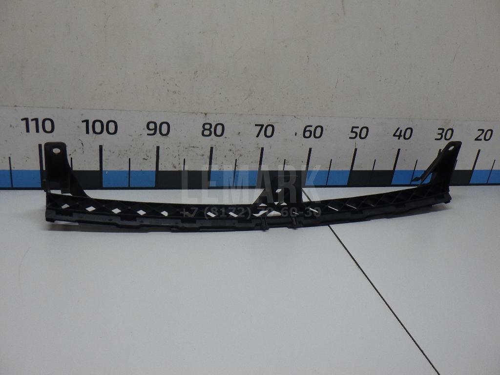 Направляющая переднего бампера 5C6805706J VAG