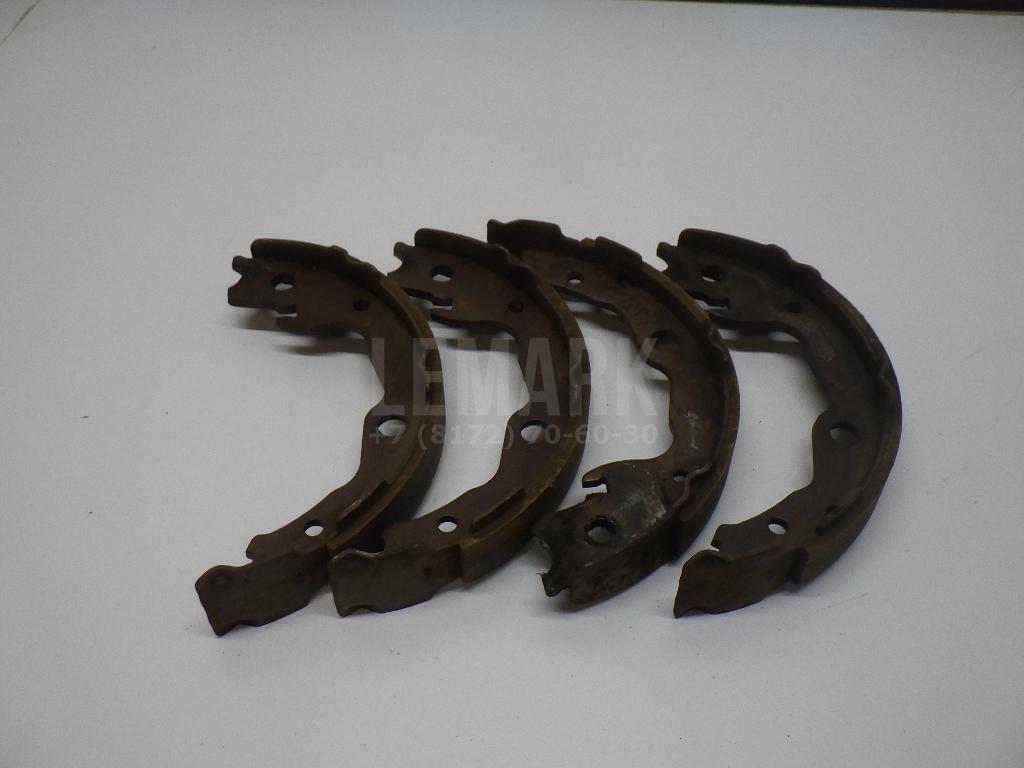 Колодки ручного тормоза к-кт 44060CY025 Nissan