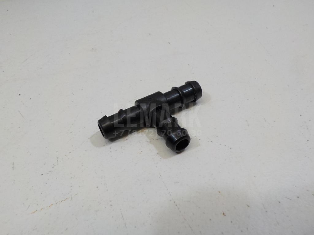 Тройник омывателя фар 9007517003 Toyota