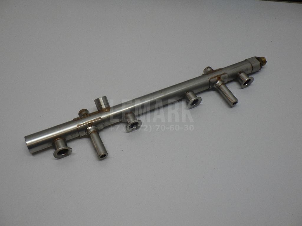 Рейка топливная (рампа) 06K133317G VAG