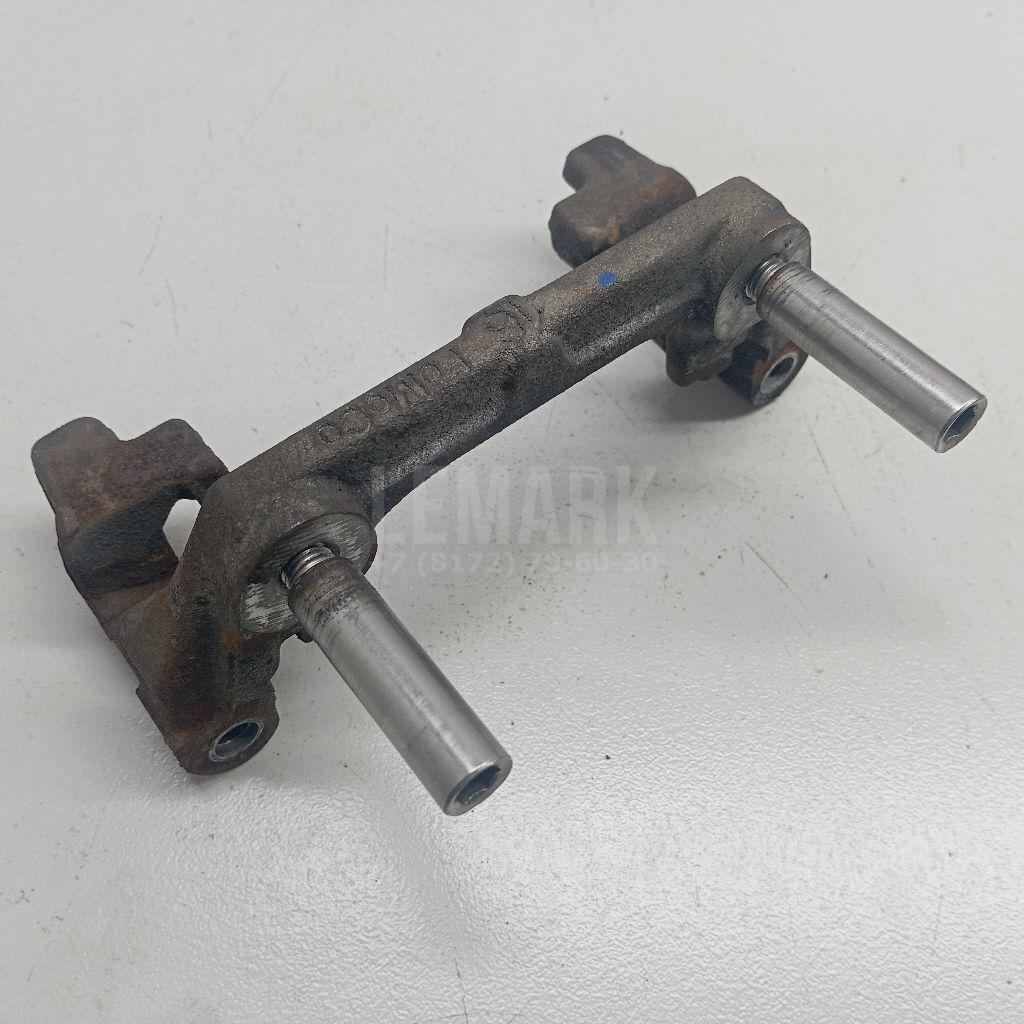 Скоба суппорта заднего 1468867 Ford