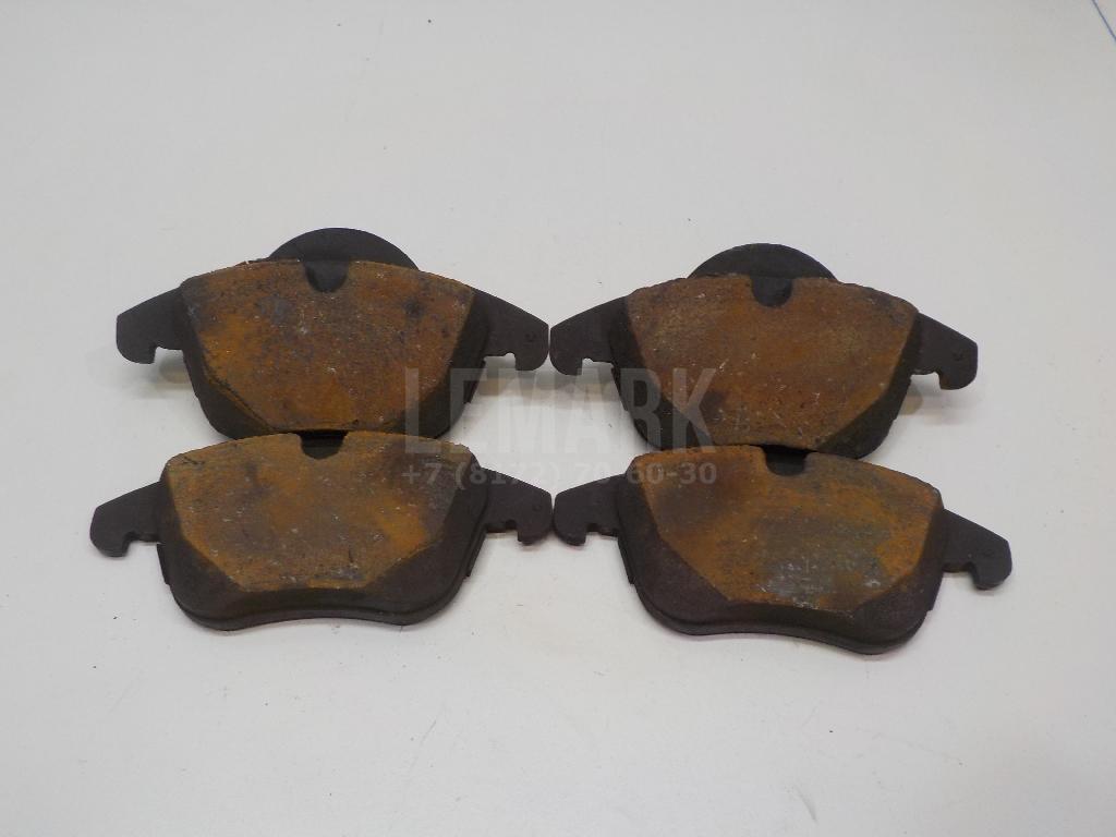 Колодки тормозные передние к-кт LR027309 Land Rover