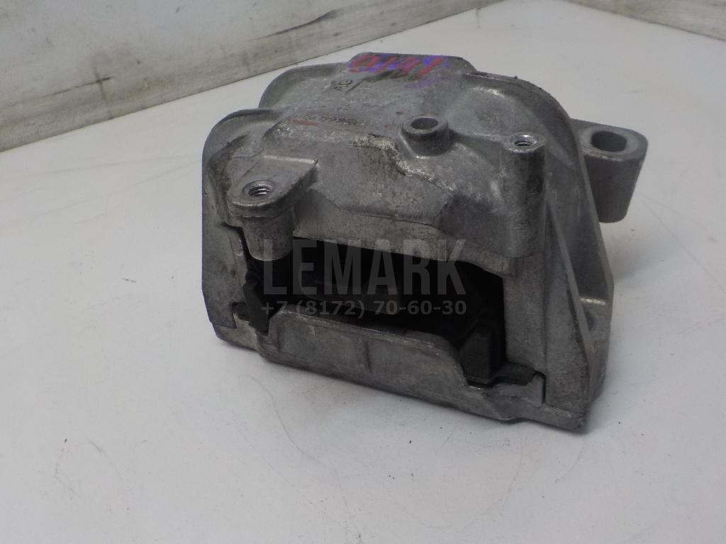 Опора двигателя правая 1K0199262K VAG