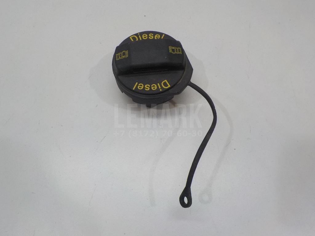 Крышка топливного бака 8P0201550B VAG