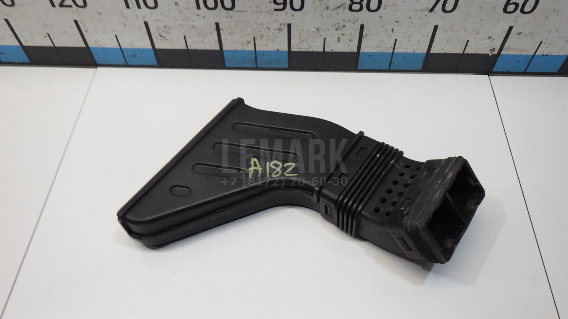 Воздухозаборник (наружный) 282102W800 Hyundai-Kia