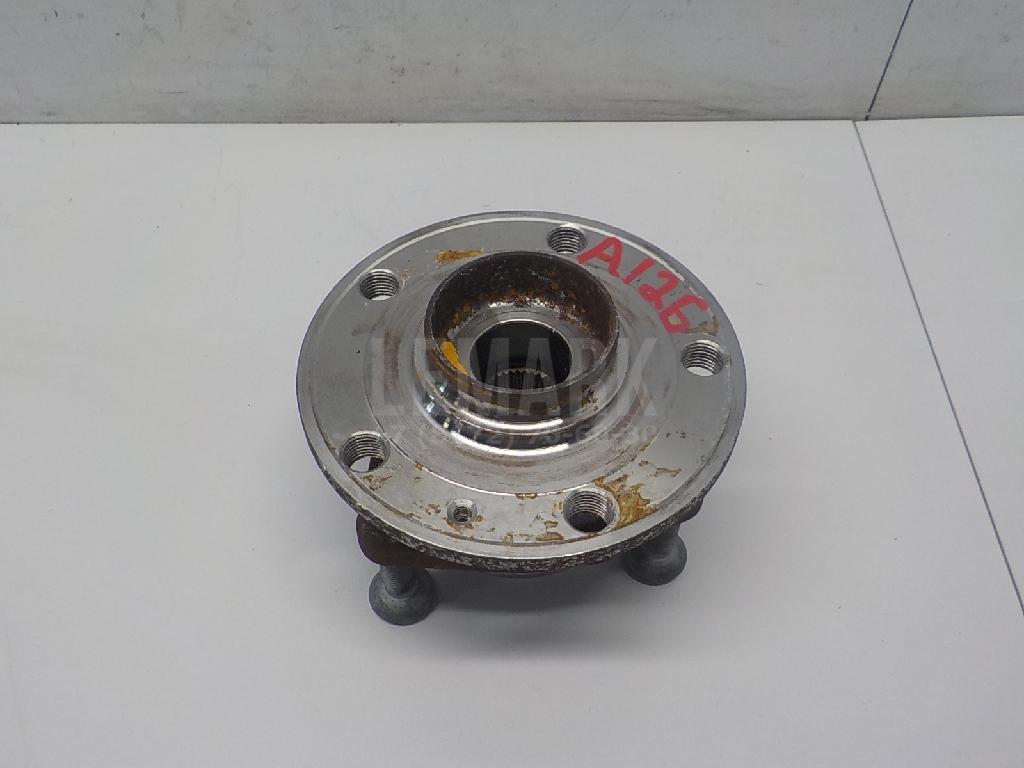 Ступица передняя 5Q0407621F VAG