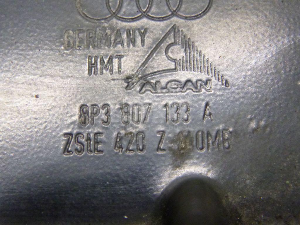 Кронштейн усилителя переднего бампера левый для  Audi A6 [C5] 1997-2004
