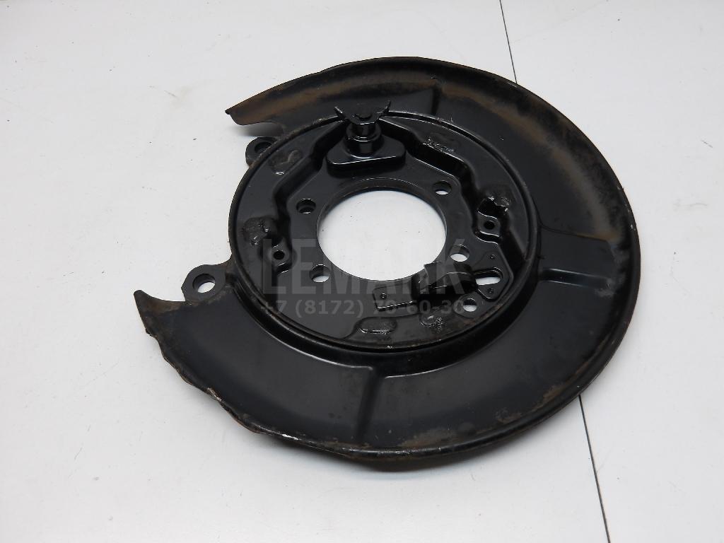 Щит опорный задний правый 44020CY001 Nissan