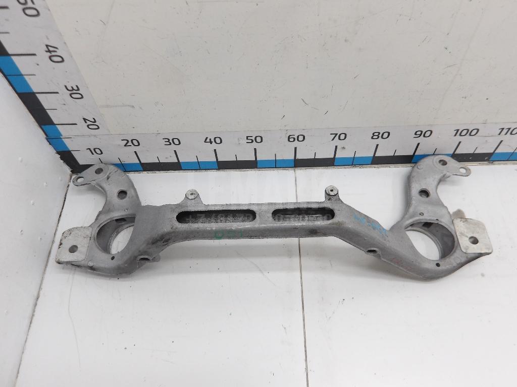 Балка передняя поперечная 7L0199207A VAG