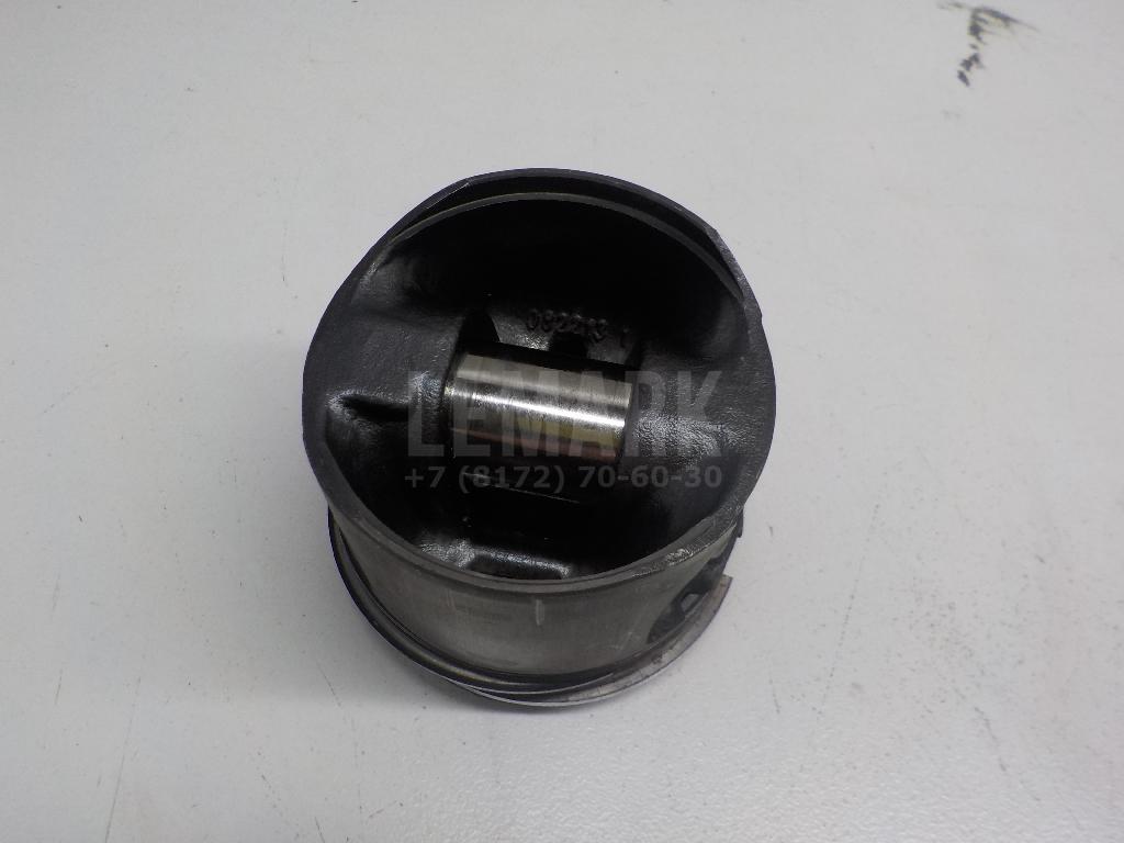 Поршень 1513923 Ford