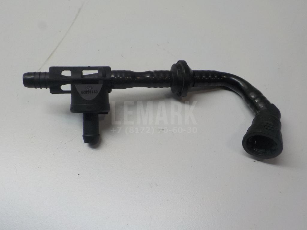 Трубка вакуумная 03C133751F VAG
