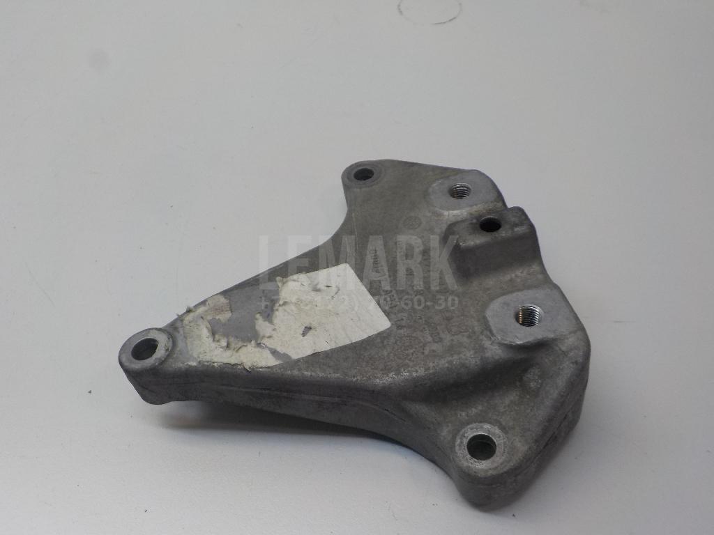 Кронштейн КПП левый 1K0199117BB VAG