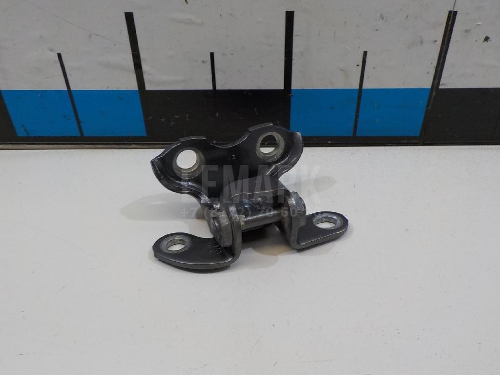 Петля двери задней правой верхняя 6875020122 Toyota