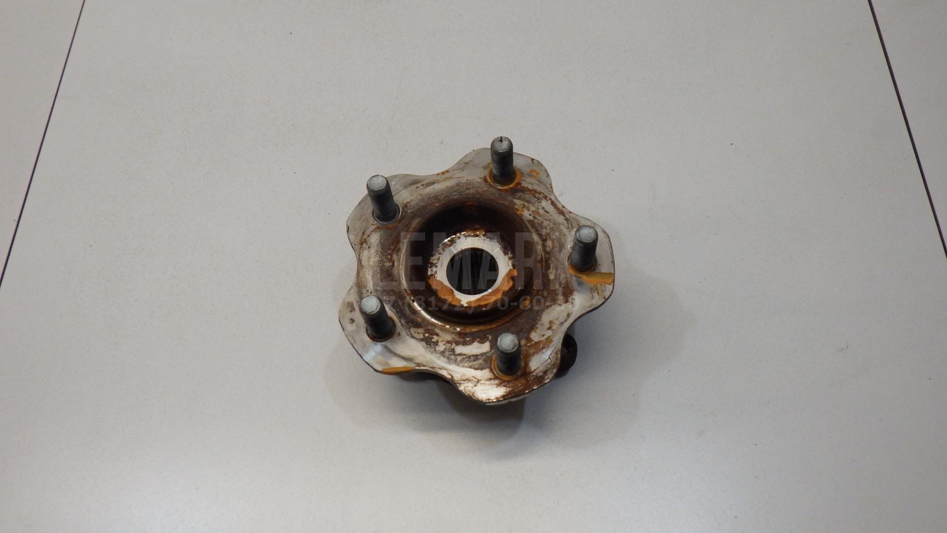 Ступица передняя 40202JG01A Nissan