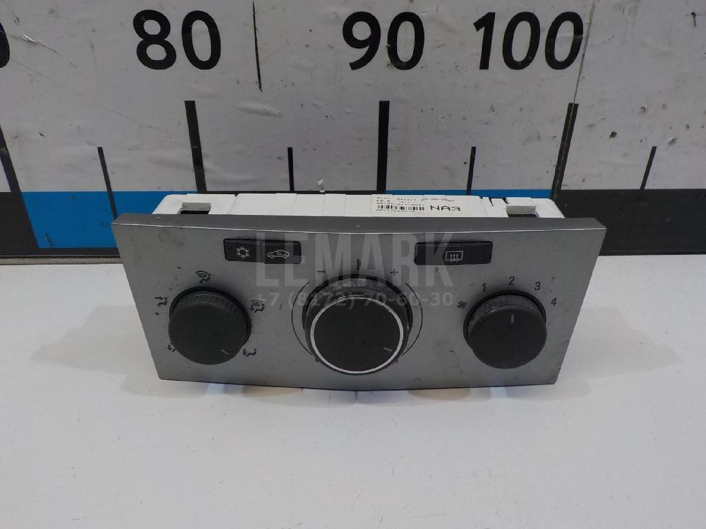 Блок управления отопителем 13269410 GM