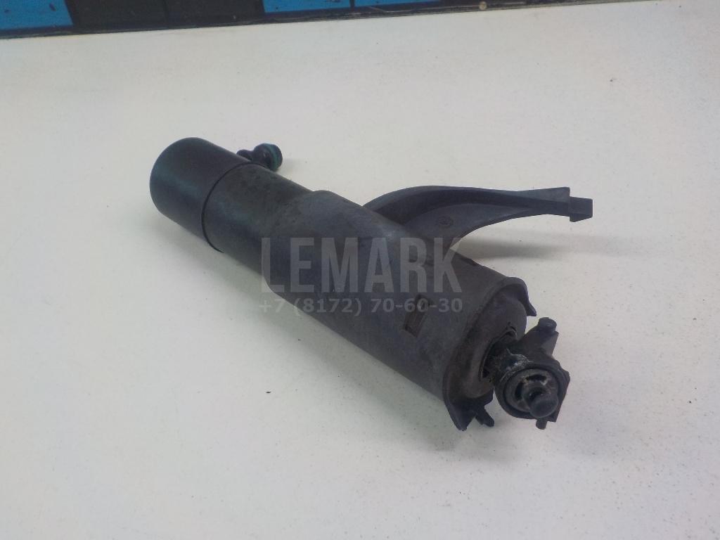 Форсунка омывателя фары 7P6955103 VAG