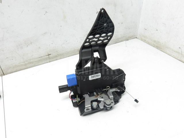 Замок двери передней левой 3D2837015L VAG