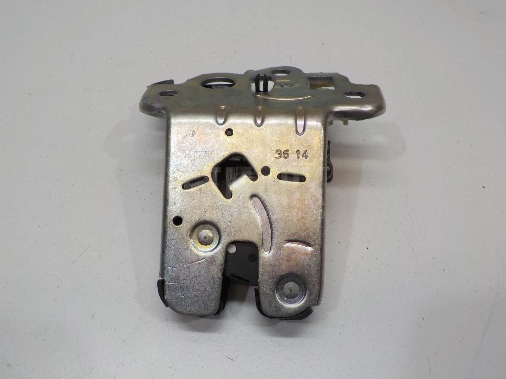Замок багажника 8R0827505 VAG