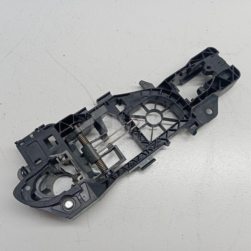 Кронштейн ручки 3C0837886H VAG
