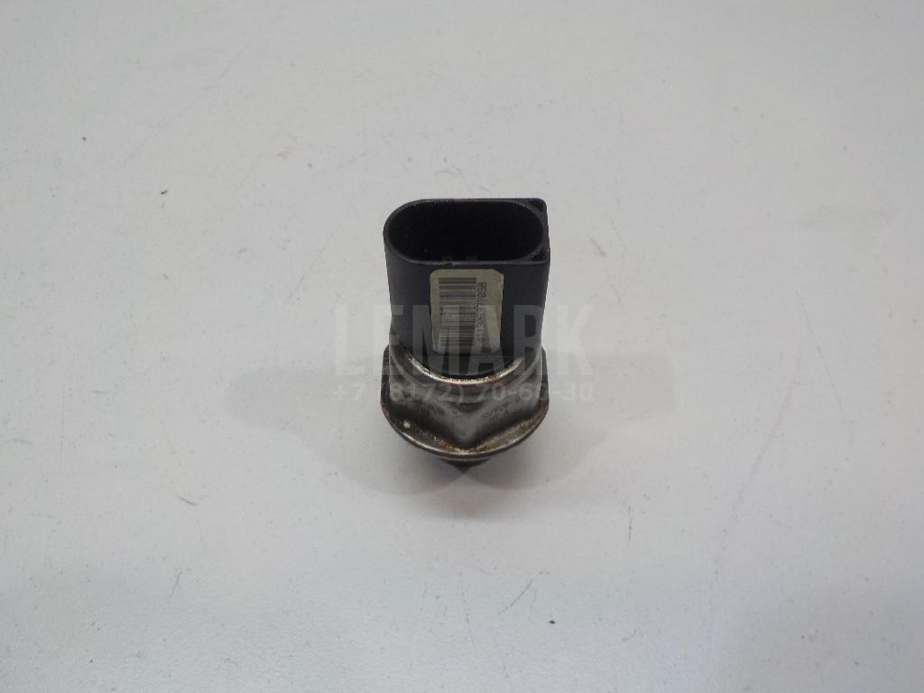 Датчик давления топлива 05A906051 VAG