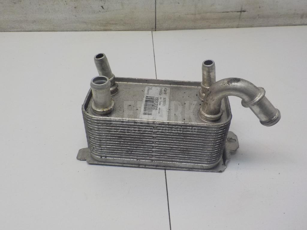 Радиатор (маслоохладитель) АКПП 30792231 Volvo