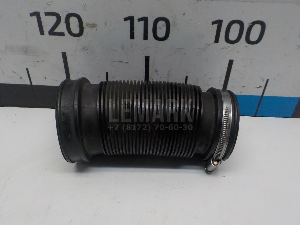 Гофра воздуховода 8D0129627 VAG