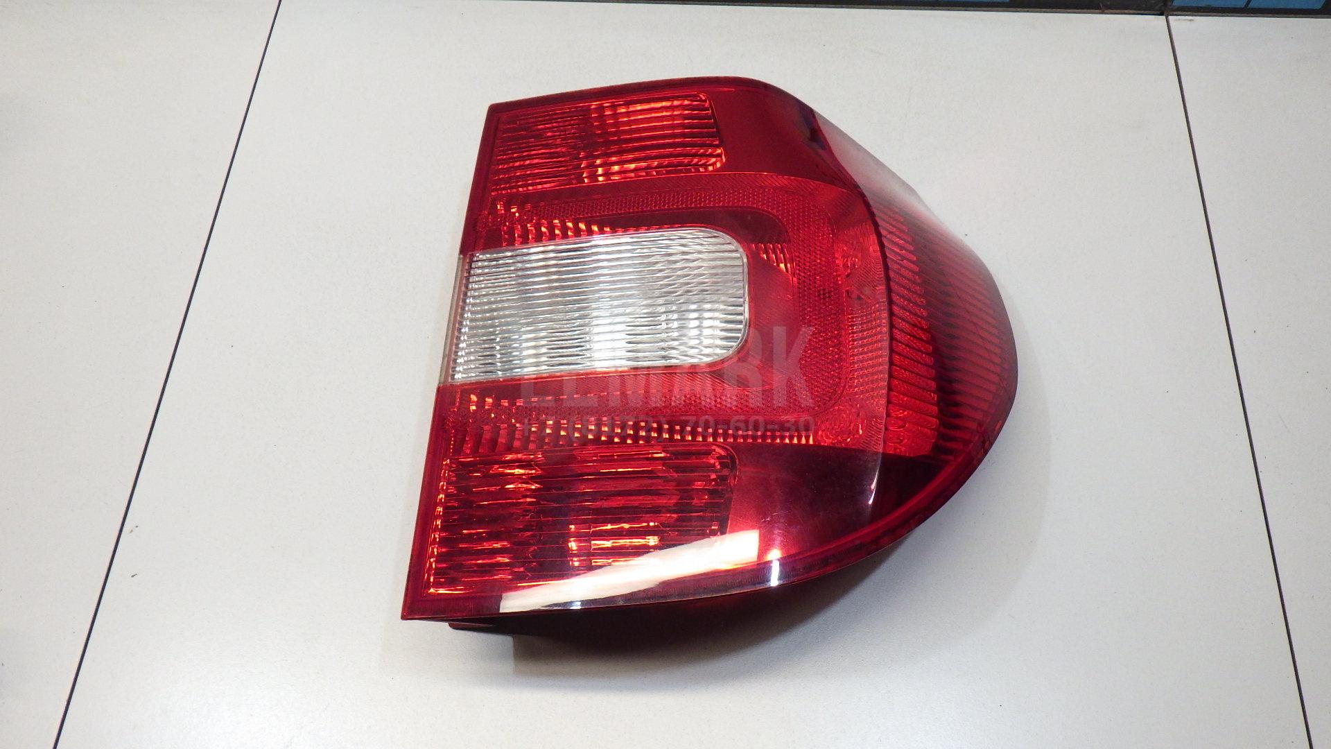 Фонарь задний правый 5L0945112B VAG