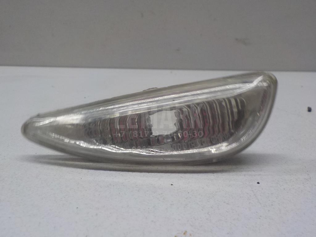 Повторитель на крыло левый 923031R000 Hyundai-Kia