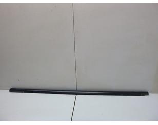 Накладка стекла переднего левого для Kia Carnival 2005-2014 с разборки состояние удовлетворительное