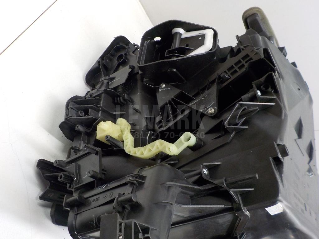 Корпус отопителя для  Audi V8 1988-1994