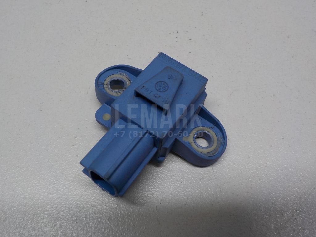 Датчик AIR BAG 1K0955557A VAG