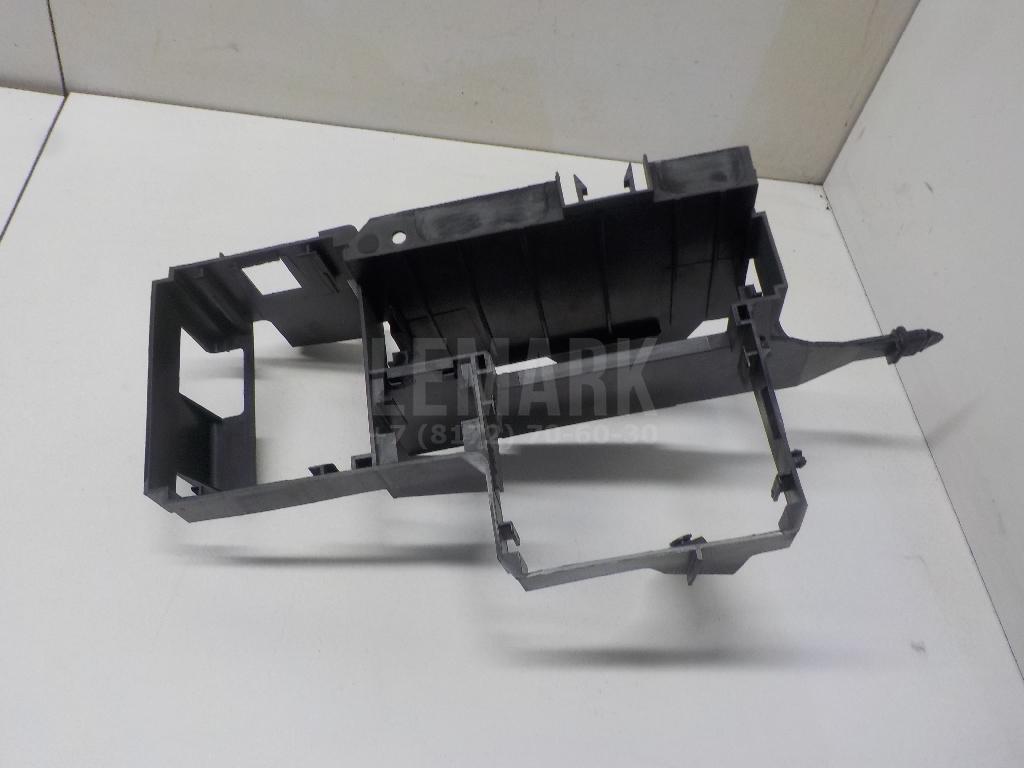 Корпус блока предохранителей 7L0937535 VAG