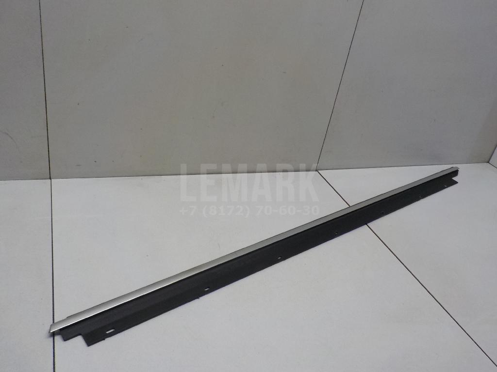 Накладка стекла переднего левого для  BMW X1 E84 2009-2015