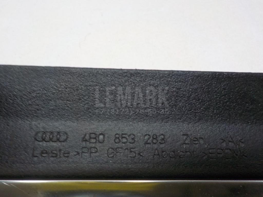 Накладка стекла переднего левого для  BMW X1 E84 2009-2015