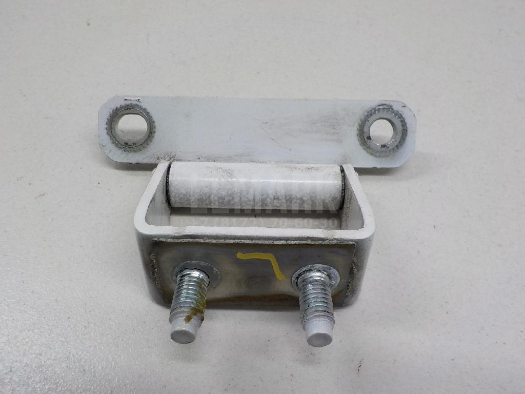 Петля двери багажника 797102E000 Hyundai-Kia