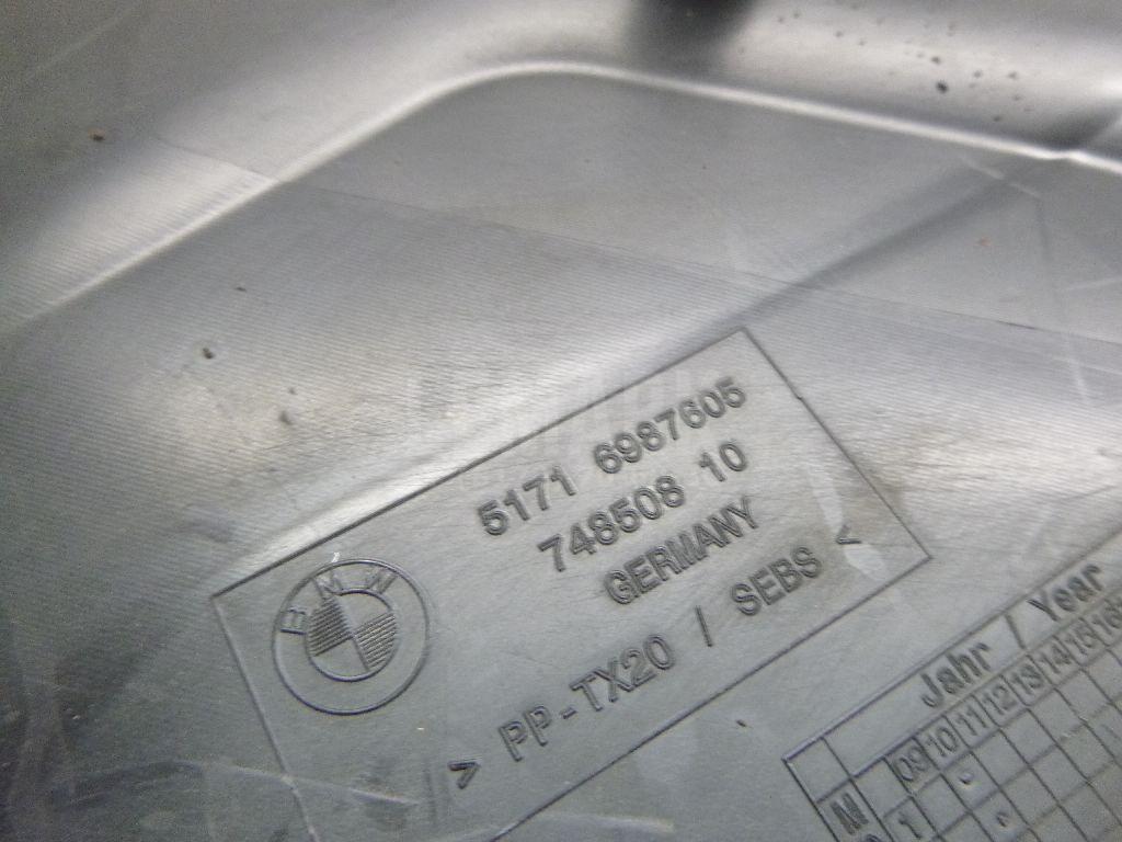 Решетка стеклооч. (планка под лобовое стекло) для  Audi A3 (8L1) 1996-2003