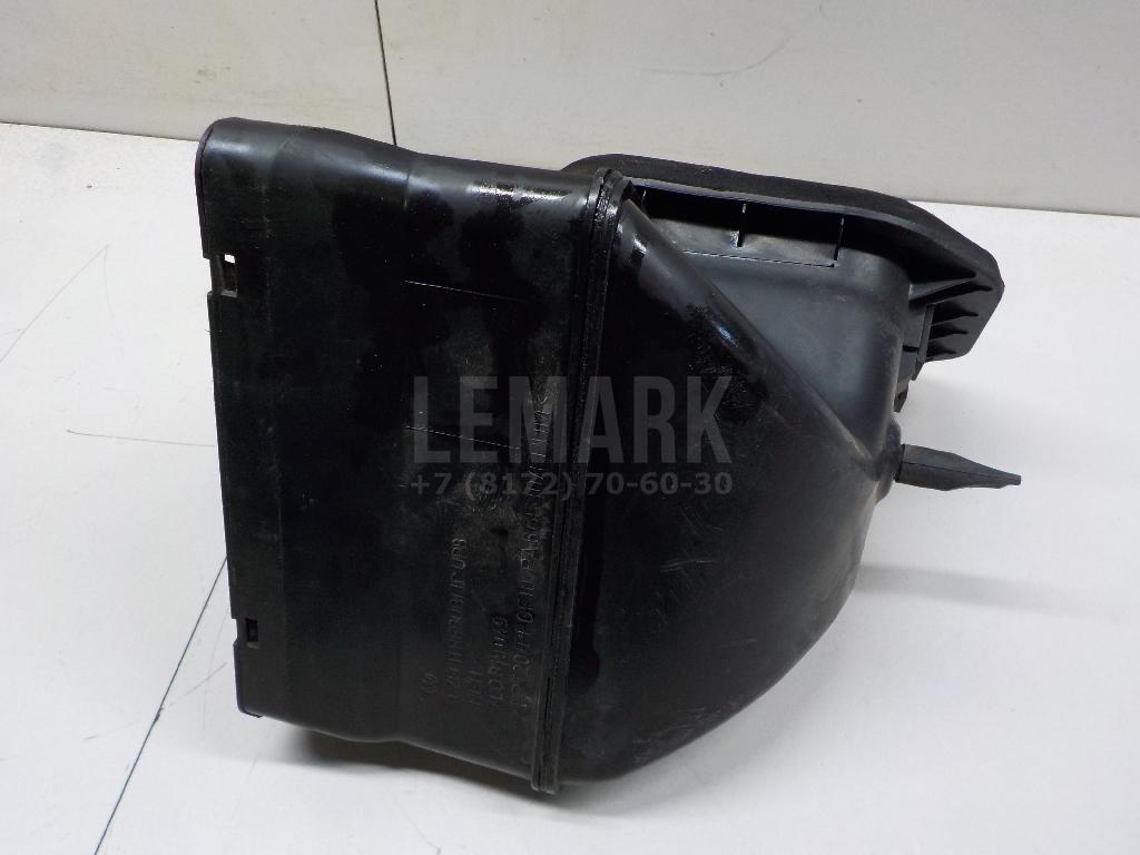 Воздухозаборник (внутри) 7L0819049 VAG