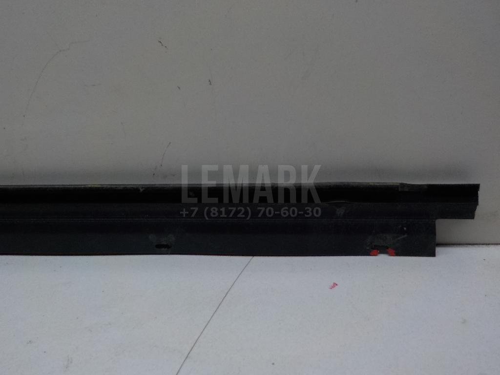 Накладка стекла заднего левого для  BMW X5 E53 2000-2007