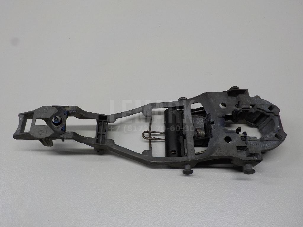 Кронштейн ручки 1Z0839886A VAG