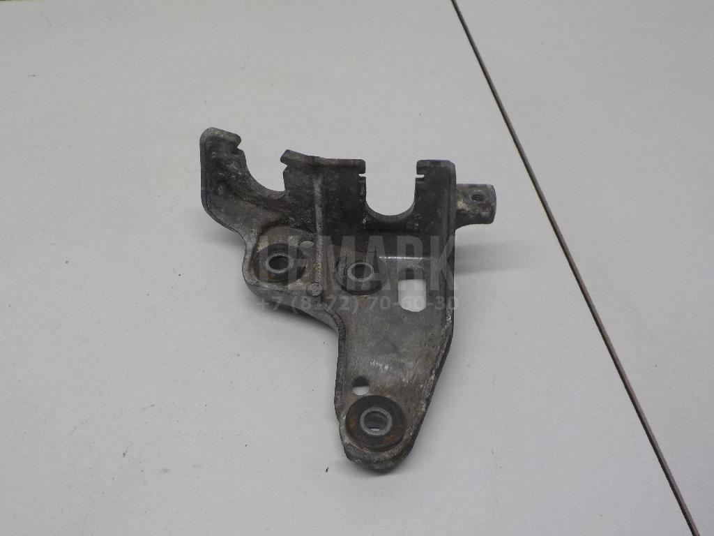 Кронштейн крепления троса КПП 4392032030 Hyundai-Kia